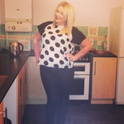 brookejohnsonx's profile picture. SAFC, Jager & Red lipstick. Yep that just about sums me up.