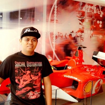 pejuang waktu dan cinta
