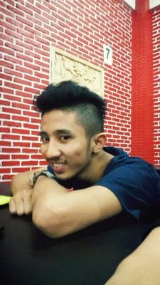 SaprolMocdul's profile picture. Bahagia adalah ketika kita lebih sering tersenyum, lebih berani bermimpi, lebih mudah tertawa, dan lebih banyak bersyukur. :)