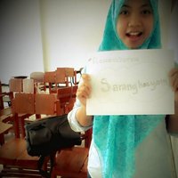 Dyah Ayu D.F (@deeuncha) 's Twitter Profile