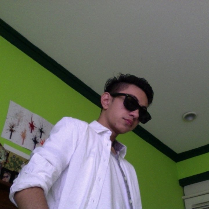 Basketball player | Cool,always smile | Single boy