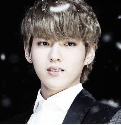 ผมเปลี่ยนแอคใหม่ครับชาว ฟลว. ที่แสนน่ารักทุกคน ตามไปคุยกันได้นะครับ ใน @Kris_GJP