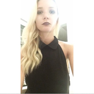 Meg_Isabel's profile picture. 