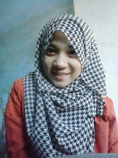 ayu anggraeni