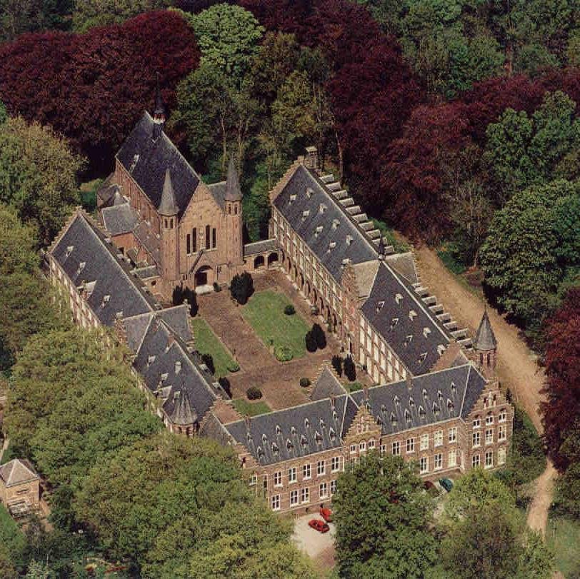 Vergaderen - Hotel - Restaurant - Trouwen - Feesten en meer....