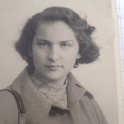 MillerownaDana's profile picture. 