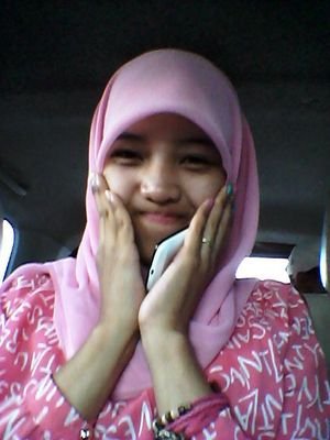 hidup adalah masa depan bkan masa lalu yg telah selesai | ♥family ,friends