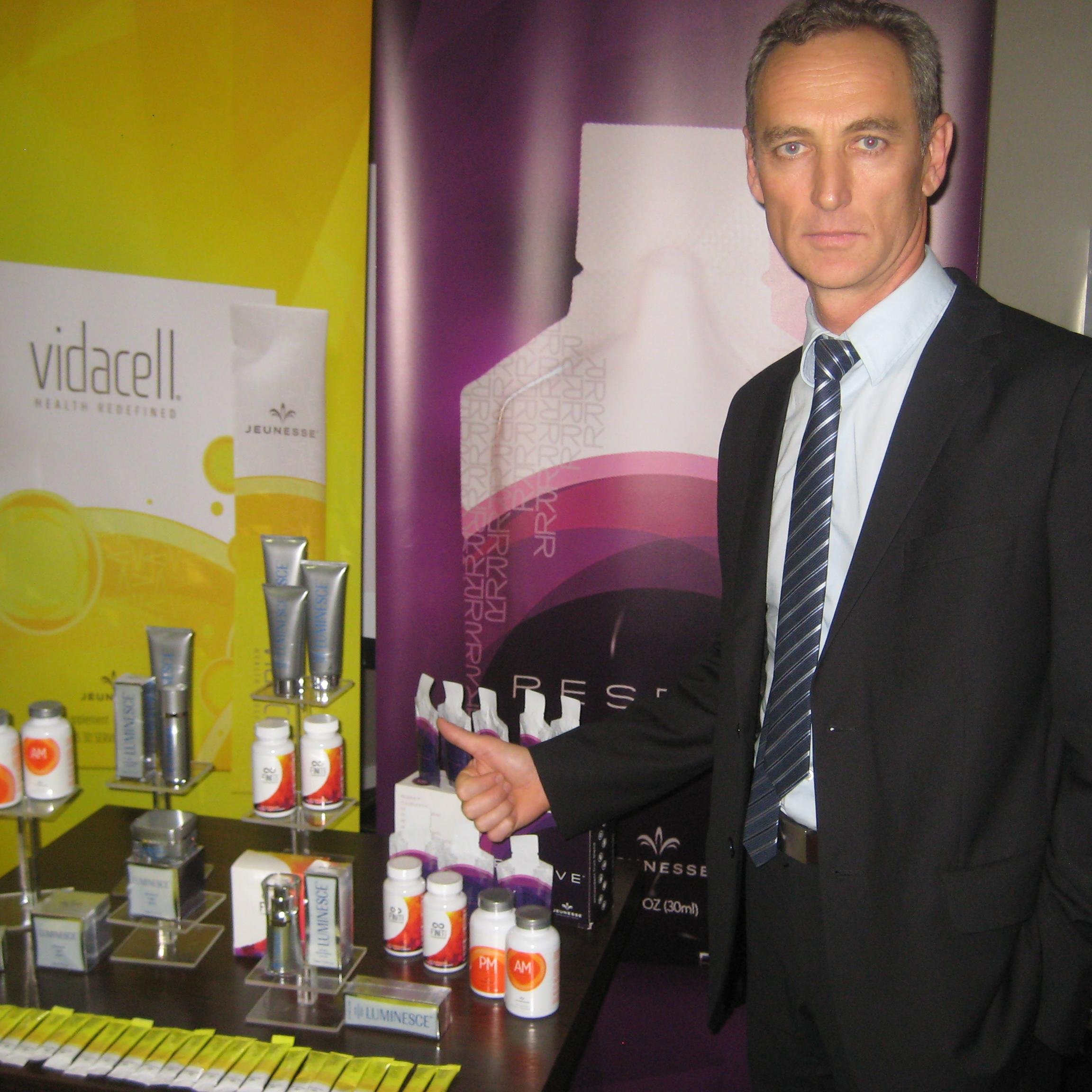 official distributor JEUNESSE GLOBAL