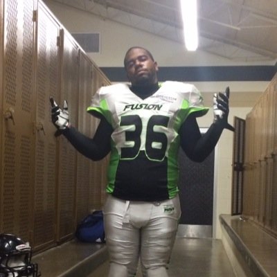 big_simpson32's profile picture. Live everyday like its your last.