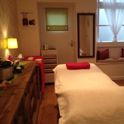 A lovely salon situated in the heart of Dartmoor. Specialising in all aspects of Beauty, Holistic and Make-up