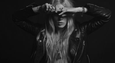 daughter of Thanatos and Nyx. the little dark one who brings death with her if its time for you to die.