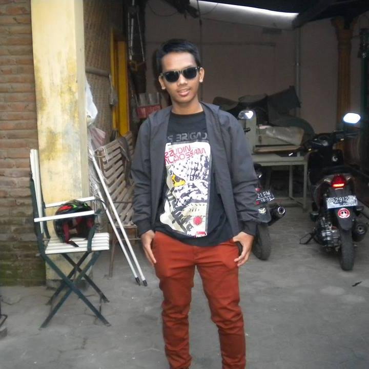 Irsyad_166's profile picture. Berusaha untuk mendapatkan cinta suci.. :)  | smart and keep handsome.. ;) | foolback just mantion :*