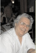 Funcionário público, músico, compositor.