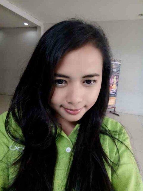 Ini Lah aku..чăπğ penuh dengan kekurangan ku..I hate my Life..tapi harus tetep ϑi syukuri,ϑi jaLani,ϑi nikmati..semangaaat..yakin pasti akan indah pada waktu'a.