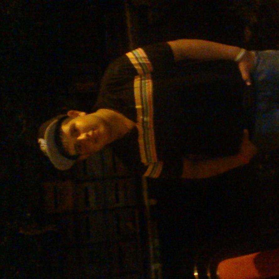 gabiiicarp's profile picture. no se saber que hacer cuando te tengo enfrente