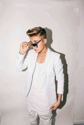 phlbelieber's profile picture. justin before anyone
