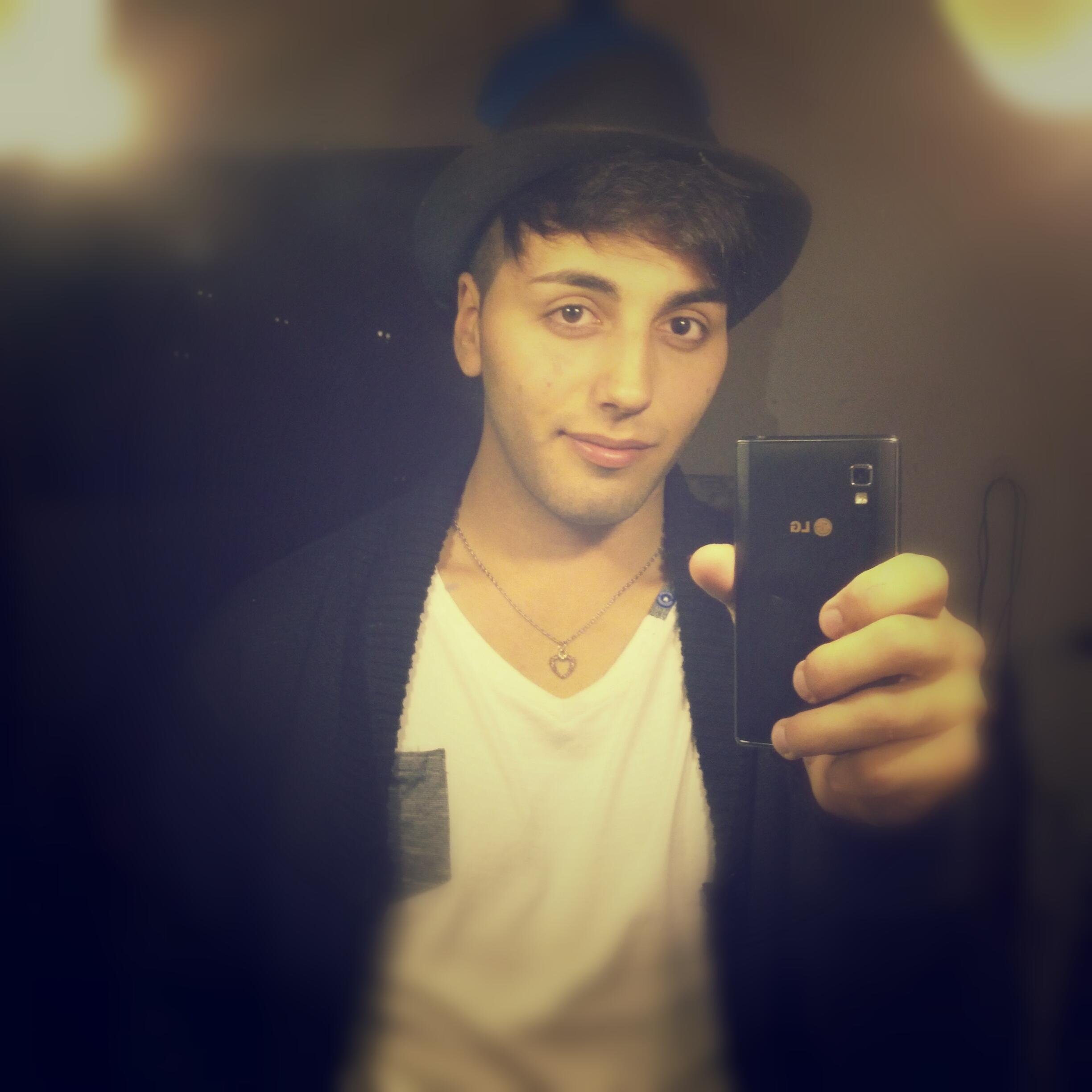 Benja_J_Diaz's profile picture. 