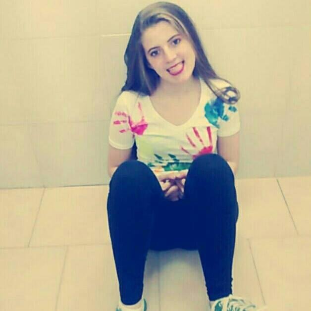 ~La vida es aquello que te va sucediendo, mientras te empeñas en hacer otros planes~