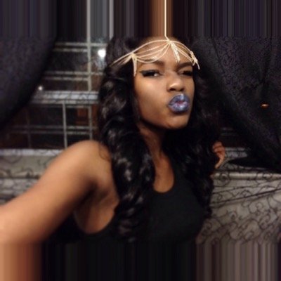 Im a new beauty YouTuber(AND I WILL START GIVING AWAY ELECTRONICS WHEN I HIT 500 SUBSCRIBERS)so please watch my videos and subscribe