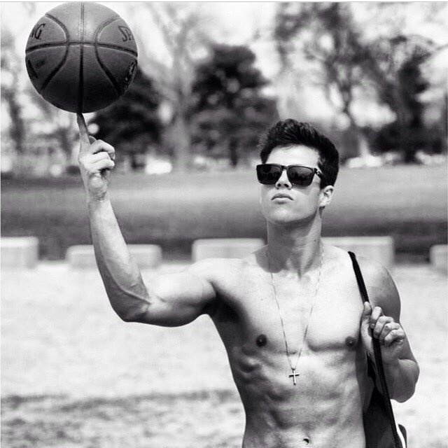 SuckerFake's profile picture. as long as I can love you down, we good