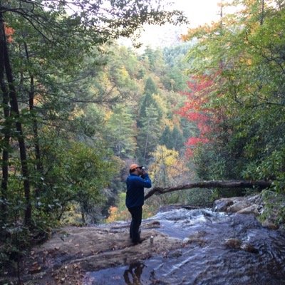 saraviajc40's profile picture. 