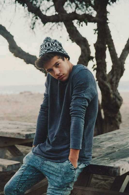 ILoveyouChrisss's profile picture. 