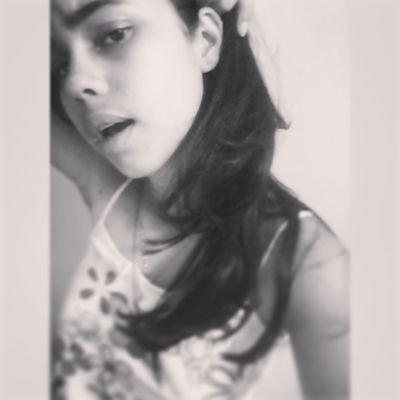 eu nem preciso de remo, idaí?
sou guiada pelo vento, idaí? 
nem quero ir pra faculdade, idaí?  
nem vem de blá blá blá porque hoje eu vou me divertir.