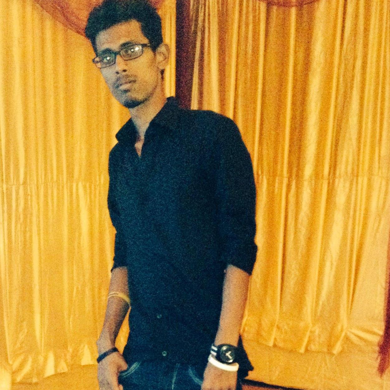 I Am a Professional Online and Offline Marketer. i am ready to face all kind of hard working .
