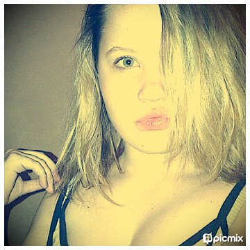 Yolo ♥• Art •Music •and RAIN ....   Nay Brah its 2016 .. In my world
