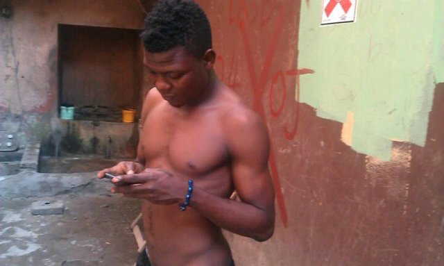 REMINISCE25's profile picture. 