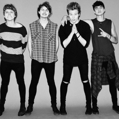 i gave you a free follow so please follow my main @CalumHood5sos3