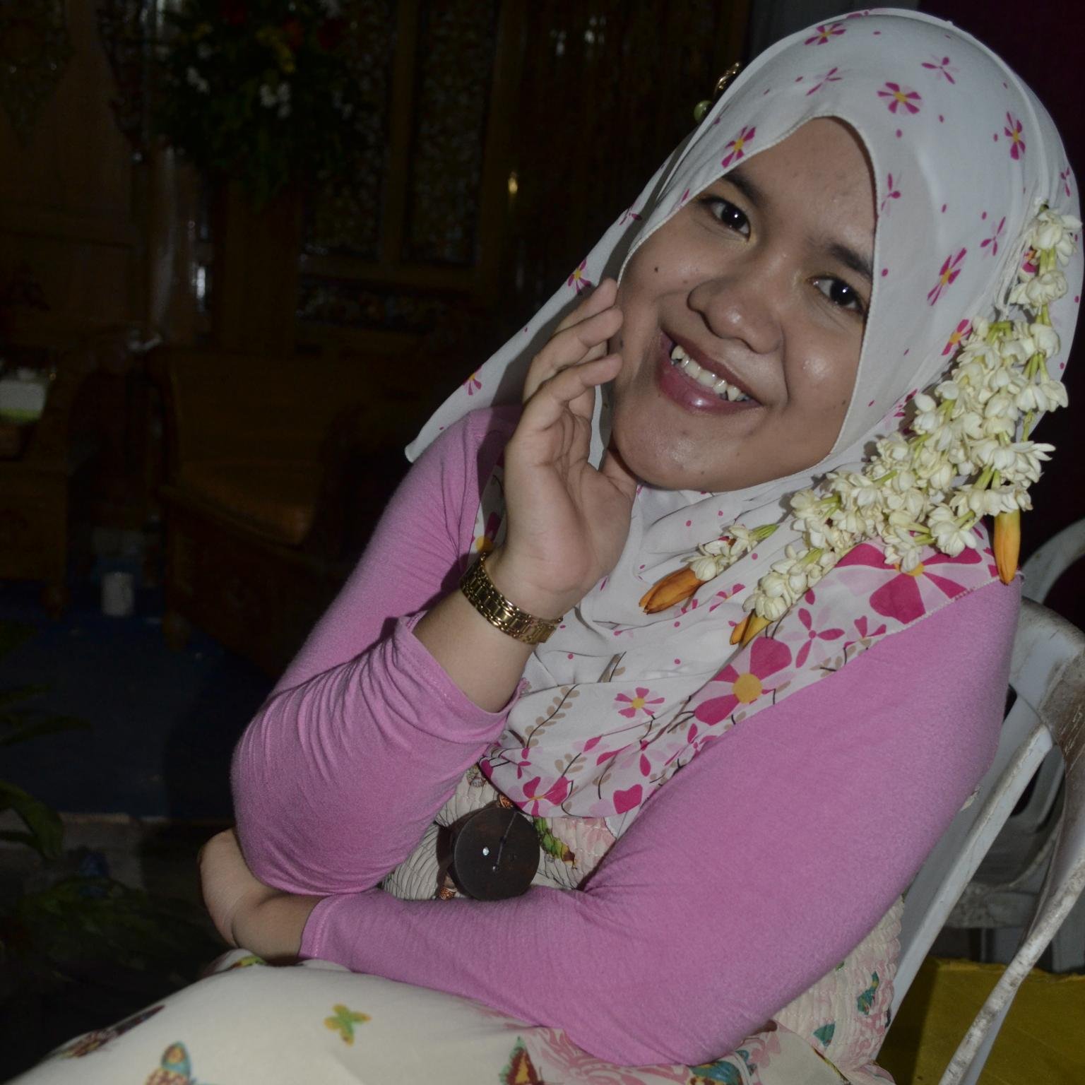 devi25pram's profile picture. Psychology'12 Ψ || SEMANGAT, BERDOA, LAKSANAKAN supaya jadi Psikolog Anak/Keluarga (ง'̀⌣'́)ง