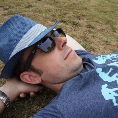 hoyasaxajon's profile picture. These are my personal, random tweets. I'm also tweeting about intranets @IntranetCycles and fatherhood @PaternityLeaver.