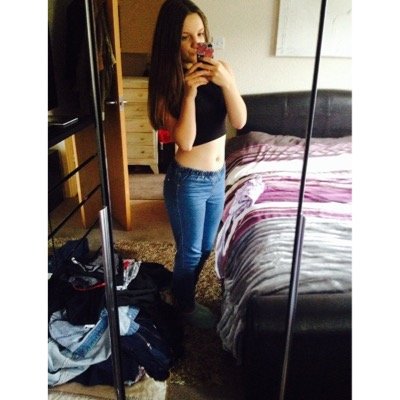 16 
Follow me✌️
Welsh
