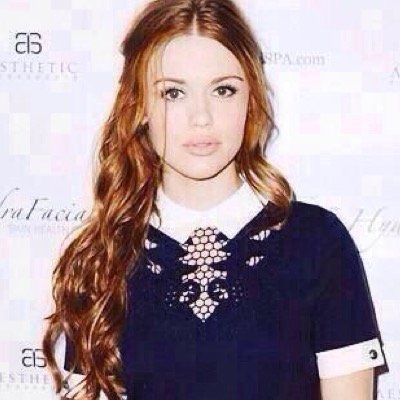 Free follow from @imdaisy_fangirl cause your perfect