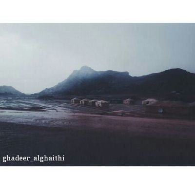 آلله مُعين للصابرين .
 I'm afraid to and die live .