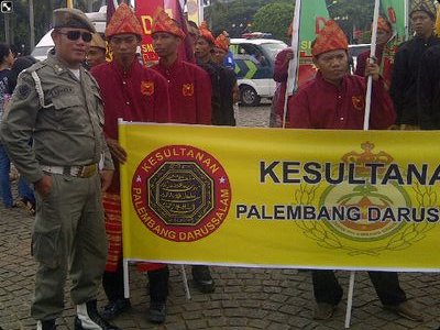 Edu82TJ's profile picture. jadikanlah diri mu oleh diri sendiri