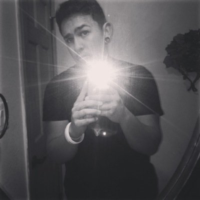 Cesar :)
Soccer is life but I suck at it
Follow me ;)