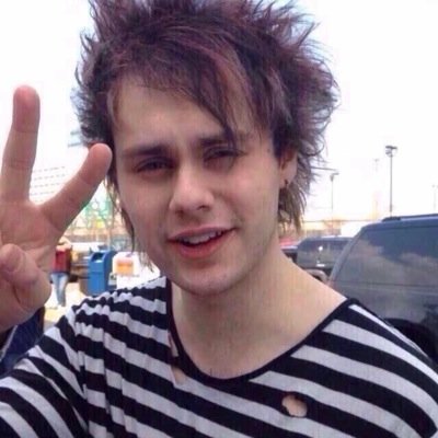 hi love, this is a free follow bc you're cool af so go follow @slowsexmgc !!
