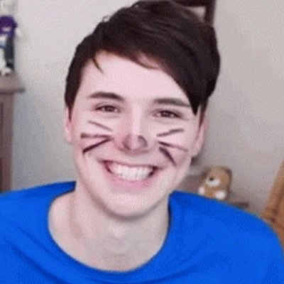 i just gave you a free follow ayy ayy could you please go and follow @hotmesshowell ??