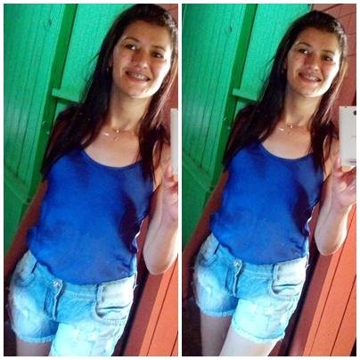 Entre mil outros, você.Entre mil sorrisos, o se.Entre mil amores, o nosso…*.: