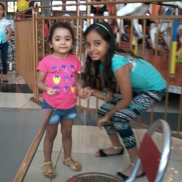 mariangelvega2's profile picture. 