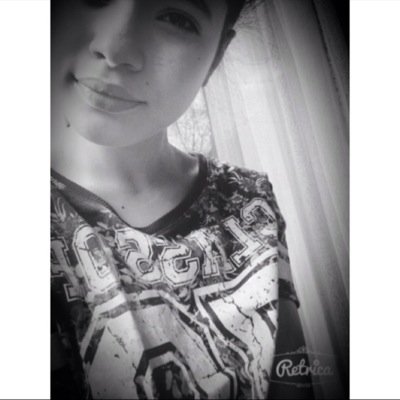 I'm hungarian 14 years old girl. I'm a directioner arinator beliber mixer and mahomie :3. If you want to talk you can write:) Follow me and follow you black. :*