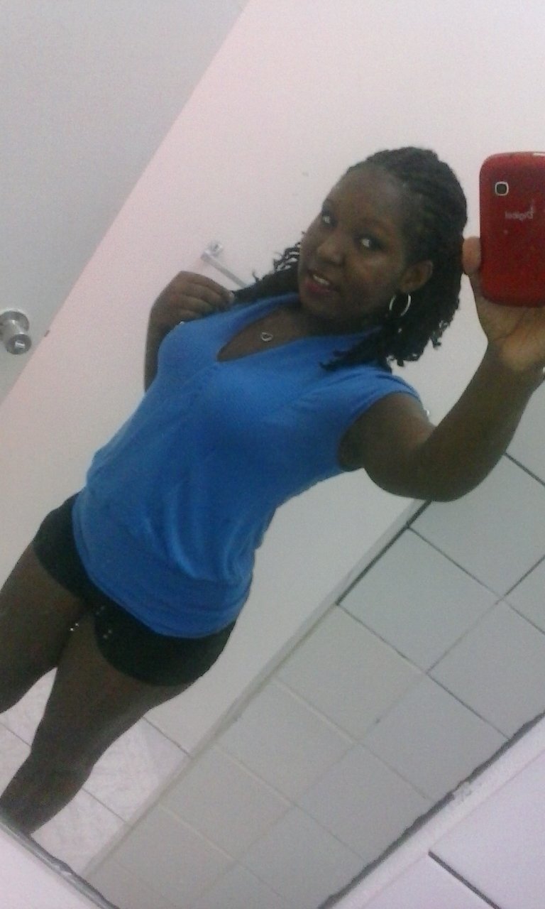 sexya53's profile picture. loves me