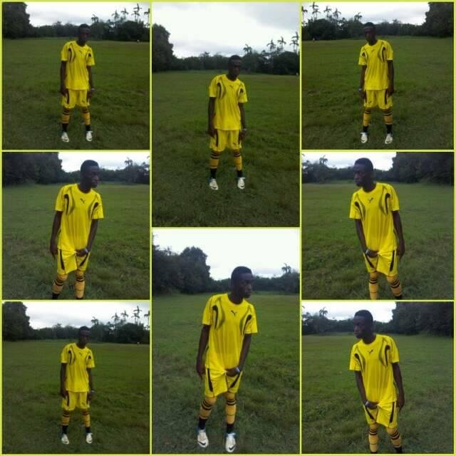 enoch_ampofo's profile picture. A High School graduate and a youth team player of kumasi Asante Kotoko specifically under 17.am God fearing guy nd a big fun of kotoko nd Madrid.
