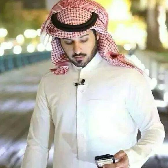 اذا تبي الفزعة ابشر بفزعة اجرام فزعة نعيمي ماتهمه حياته  مشتاقلك والشوق زاد التهابه  يا اعز واخر من عشقته وحبيت تعال وقلي عن قرار المجابه اما ترد الروح ولاتوفيت