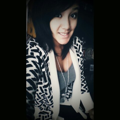 TiaAmberr's profile picture. name's Tia :3 I'm pretty easy going, follow me on instagram! @TiaAmberr
