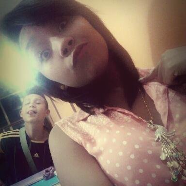 Sigueme y te siigoo!:*
Soy cheveree:$
Me gusta cantaar*-*
Amo la Musica*-*Conoceme y ya!;) I love you.. Señor cntiigo soy muyy feliizz