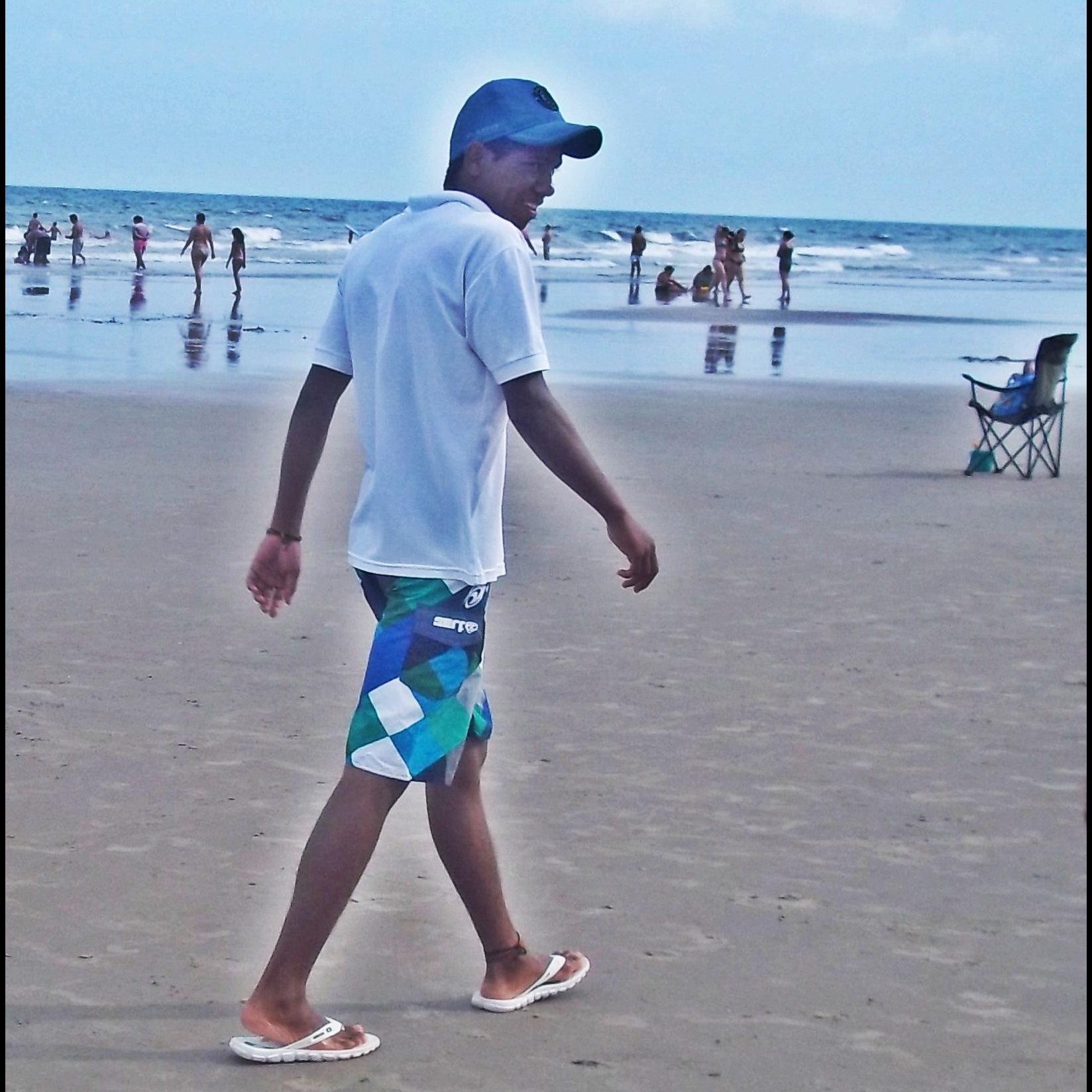 Face : https://t.co/vDaqVRyQrP  Maringá, Pr   - 17  Insta : http://t.co/I3rPQ4TrVe
