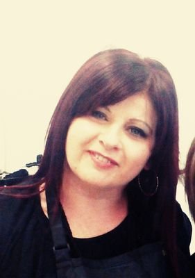 Senior Stylist at 
Turning Heads Hair
S.A